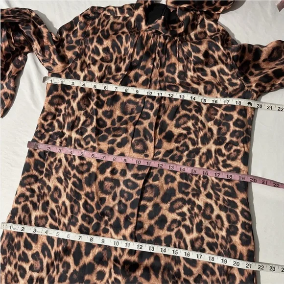 NWT Chloe Kristyn [ Small ] Satin Bell Sleeve Mini Dress in Leopard Animal Print - Picture 2 of 14